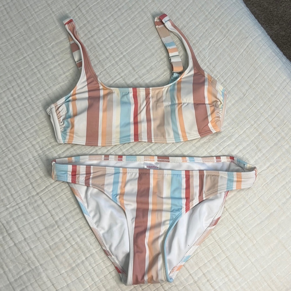 Xhilaration bikini, size large.